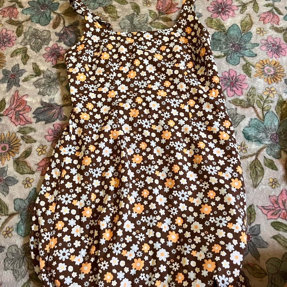 Hollister Floral Brown Dress with Orange and White Flowers
